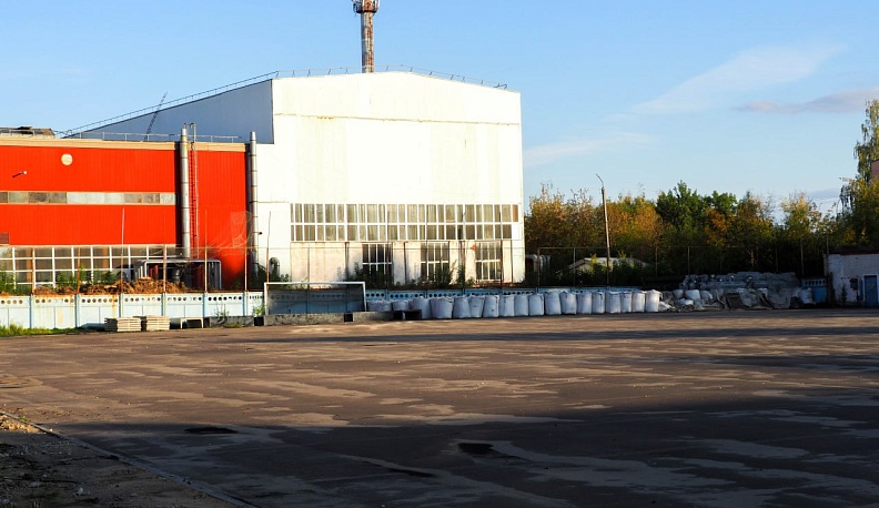 В Калуге начали реконструкцию футбольного поля спортшколы «Торпедо»