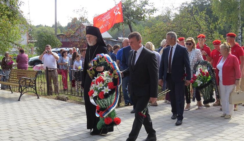 «Пролетели года, отгремели бои»…