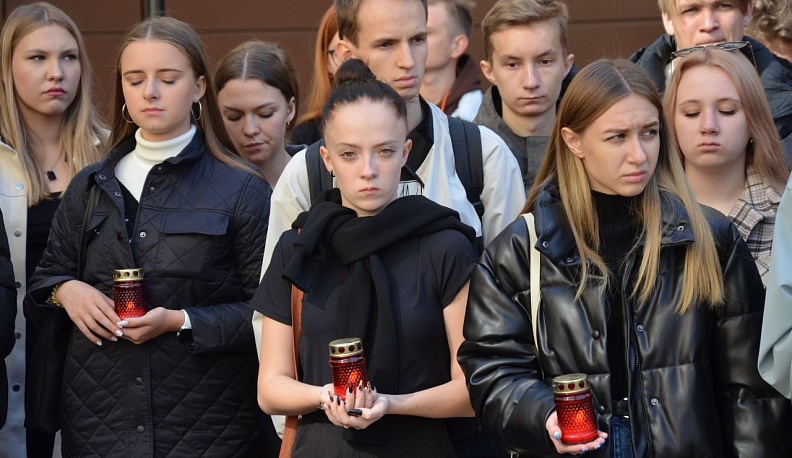 В Калуге прошла акция «Капля жизни», посвященная Дню солидарности в борьбе с терроризмом