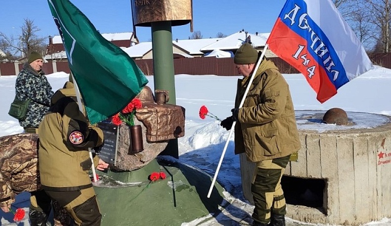 «Пограничное братство» и «Красная гвоздика» провели автопробег памяти защитников Отечества