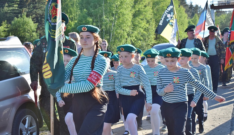 В Тарусе пограничники провели боевой расчёт