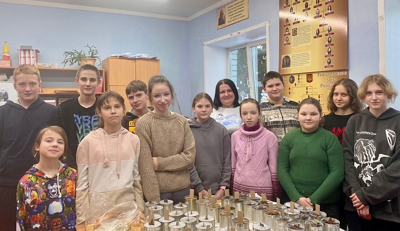 Две точки сбора и изготовления окопных свечей работали в Хвастовичском районе