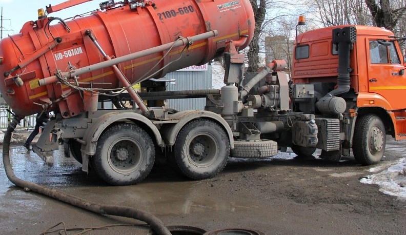 Водоканал призывает калужан вместе бороться с незаконными сливами канализации