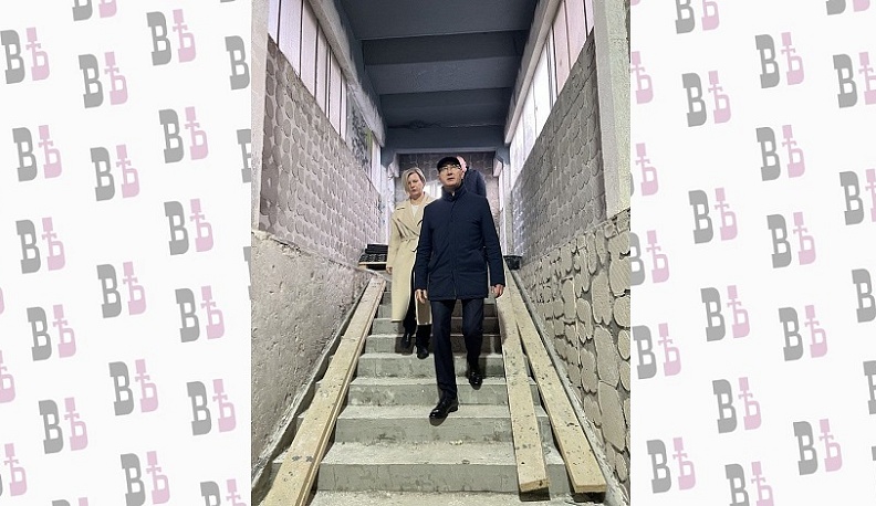 Владислав Шапша проверил ход ремонта подземного перехода в Обнинске