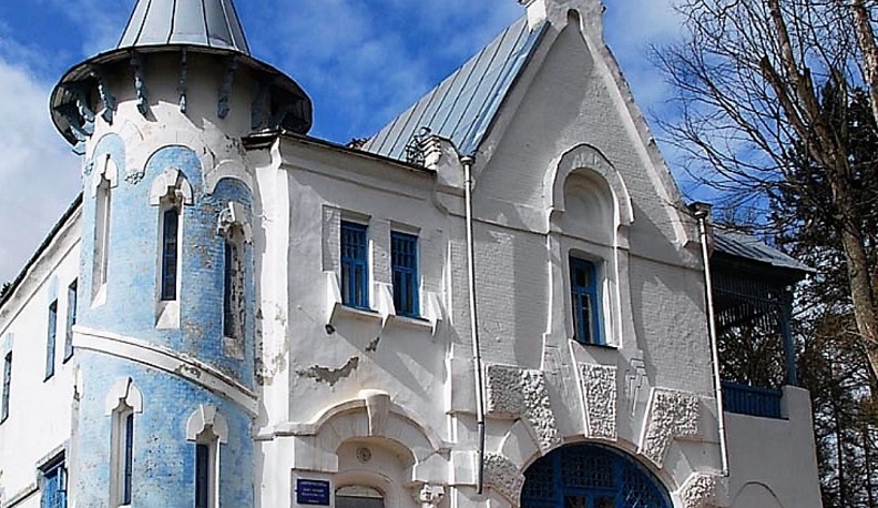 В Калужской области суд обязал законсервировать здание усадьбы «Воробьево», принадлежащее санаторию