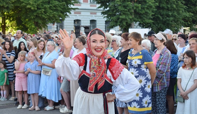 Порядка трёх тысяч человек побывали на фестивале «Песни России» в Тарусе