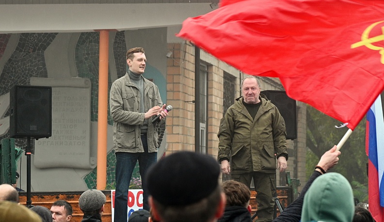 В Калуге перед Домом печати снимали сериал о событиях на Донбассе