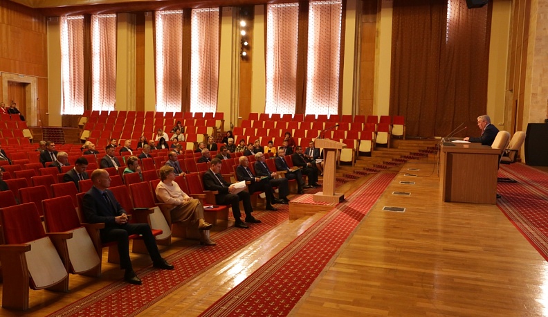 Калужские парламентарии приступили к работе