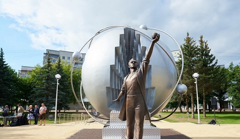 В Обнинске дети нарисуют «Планету Мирный Атом», а взрослые устроят ретро-вечеринку