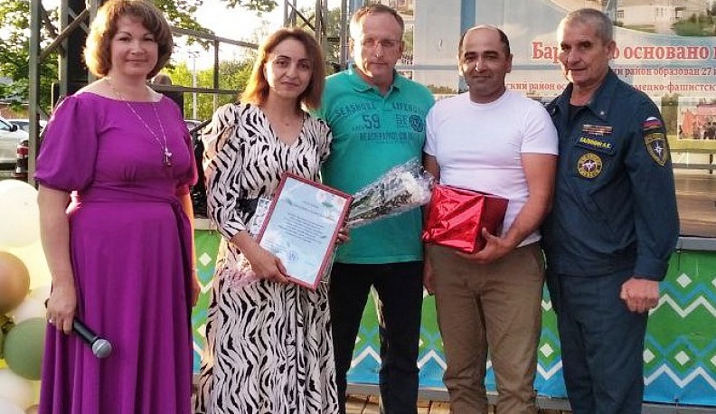 В Барятино супружеские пары поздравили с Днем семьи, любви и верности