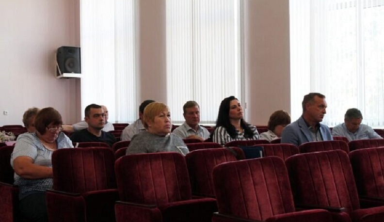 Дополнительные 100 тысяч рублей будут получать людиновцы, заключившие контракт с Министерством обороны