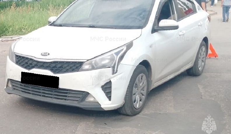 В Обнинске легковушка  столкнулась с грузовиком 