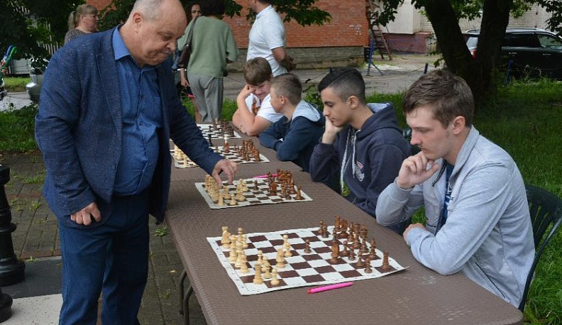 В Балабанове отметили Международный день шахмат