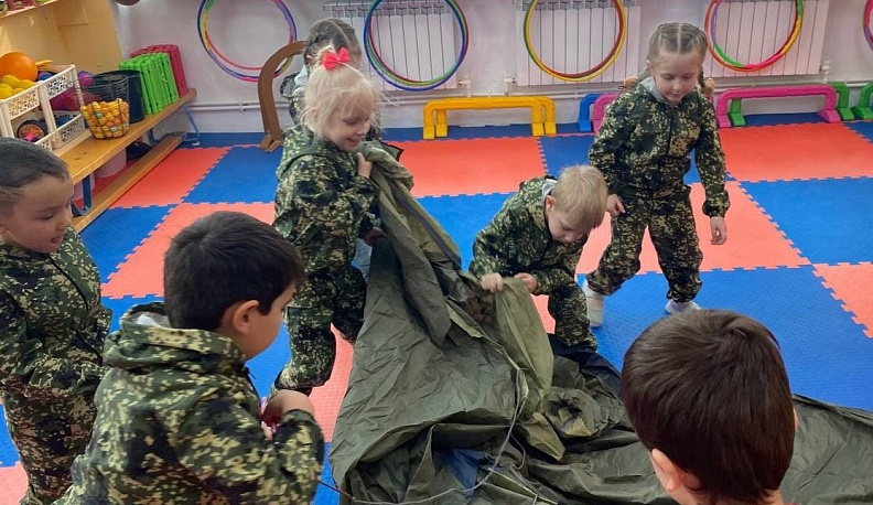 В детском саду «Белочка» города Кондрово реализуют проект «Маленькие друзья Юнармии. Наставничество»