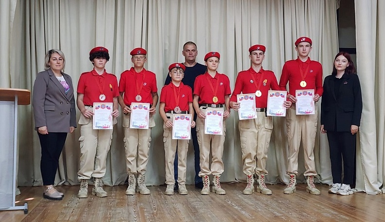 В Ферзиковском районе выбрали лучшего командира юнармейского отряда