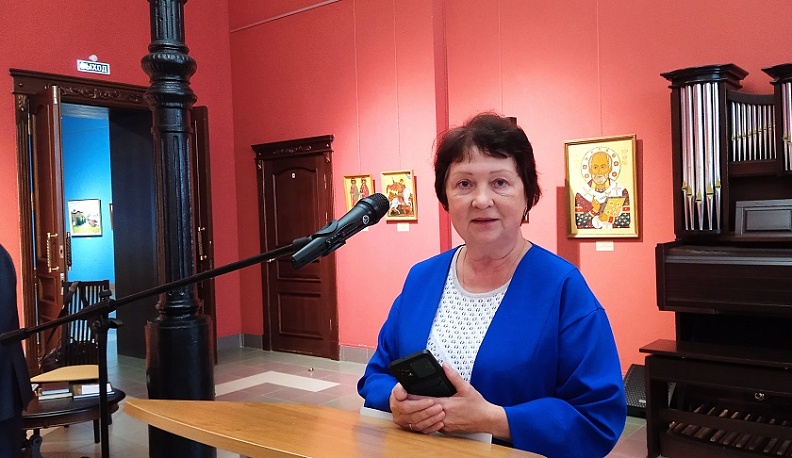 В Калуге на устном журнале «Лад» рассказали об истории ТЮЗа