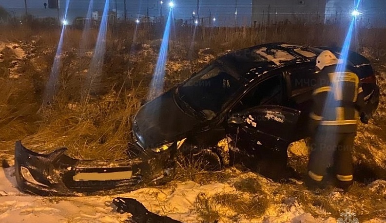 В Калуге машина съехала в кювет