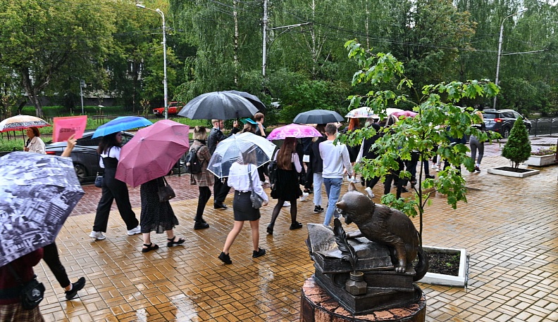 Губернатор Владислав Шапша поздравил первокурсников Калужского университета с началом нового учебного года