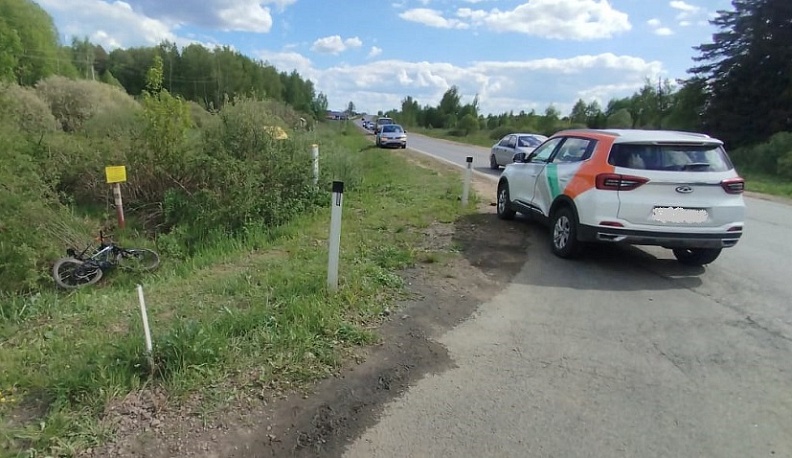 В Боровском районе сбили 15-летнего велосипедиста 