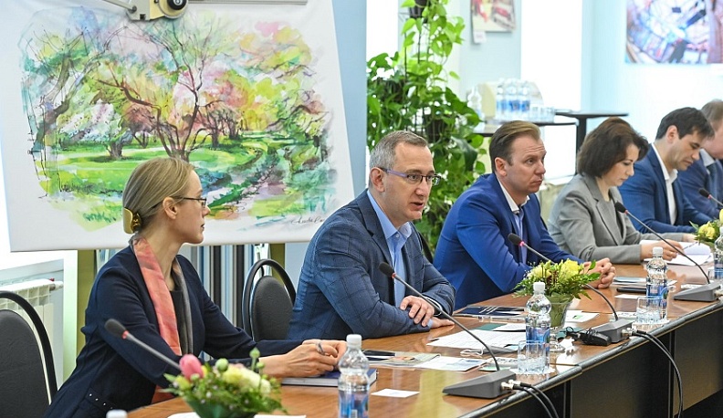 Губернатор Владислав Шапша: «Кадровая тема – одна из самых основных»