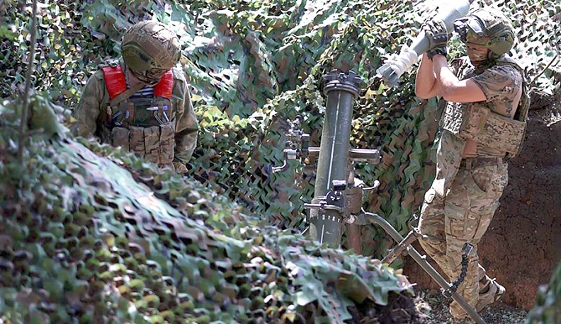Минометчики Западного военного округа ведут огонь по позициям ВСУ.