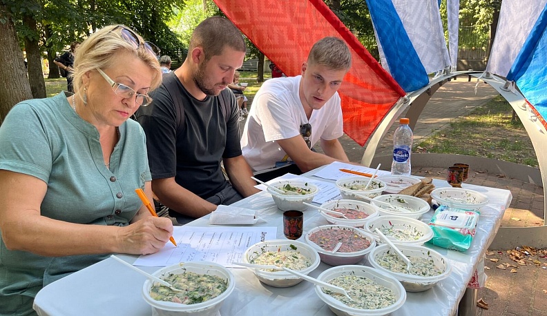 В Калуге состоялся фестиваль окрошки