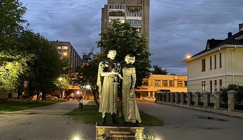 В Обнинске заработало новое освещение на улице Энгельса