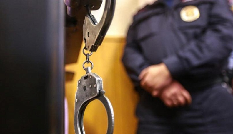 Триммер, фен, зубная щетка, алкоголь и кофе – нужные  товары людиновец похищал в магазине 