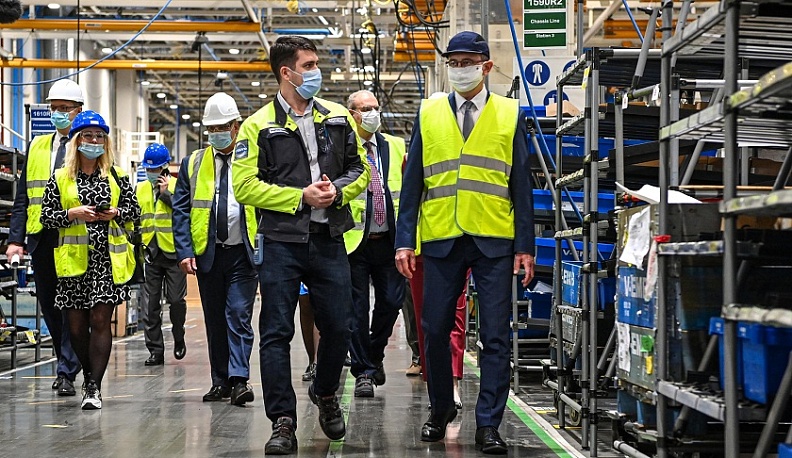 Владислав Шапша встретился с руководством калужского завода Вольво