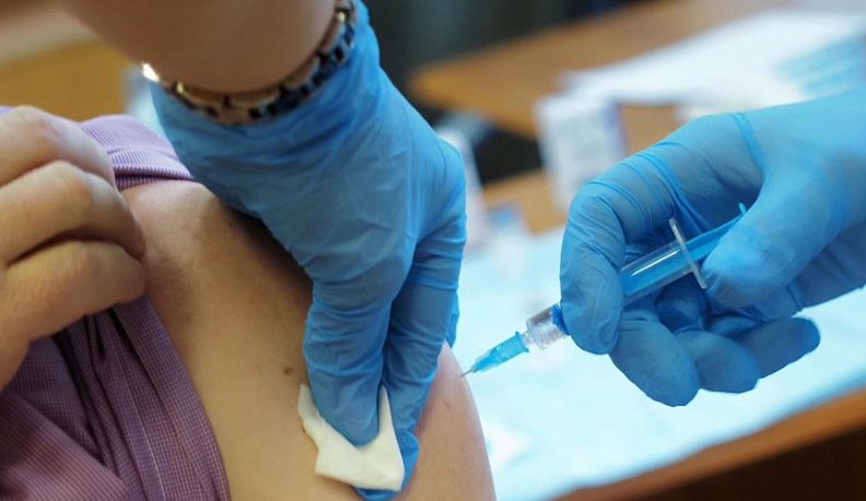 Более 290 тысяч жителей Калужской области вакцинировались от гриппа