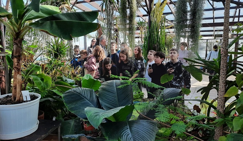 С начала года более 2 тысяч посетителей побывало в Ботаническом саду КГУ