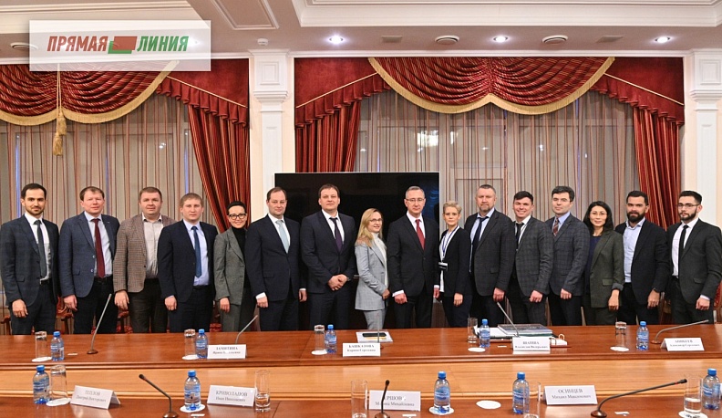 Взглянули со стороны