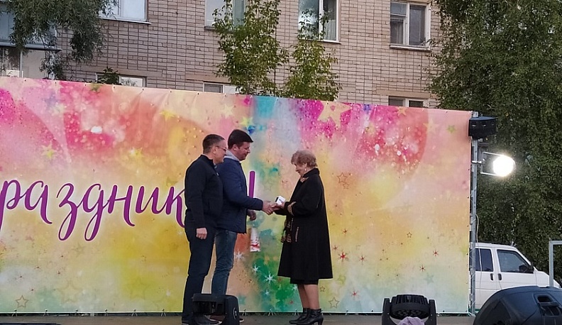 В День микрорайона «Тайфун» в Калуге открыли реконструированный сквер