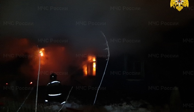 В деревне Калужской области сгорел дом