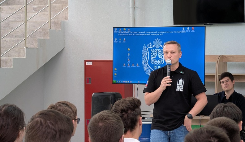 Специалисты лифтовой отрасли поделились опытом со студентами Бауманки
