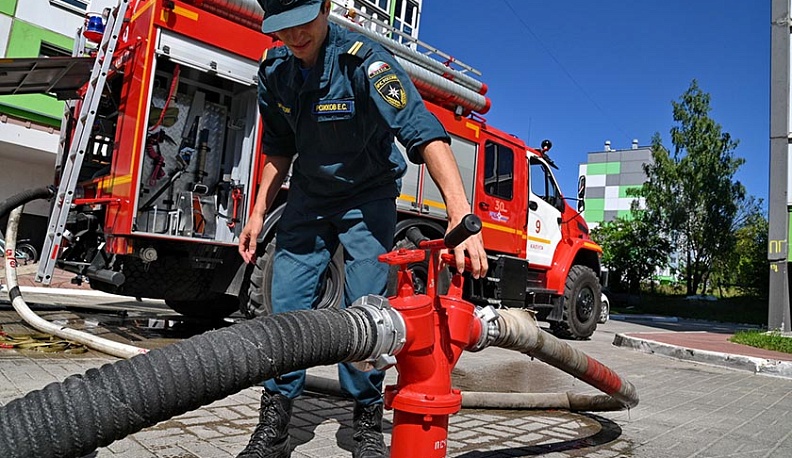 В Калуге тушили условный пожар на 17 этаже