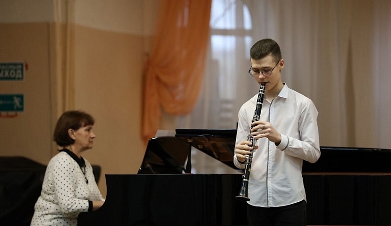 Музыкальный конкурс в Калуге объединил более 100 участников