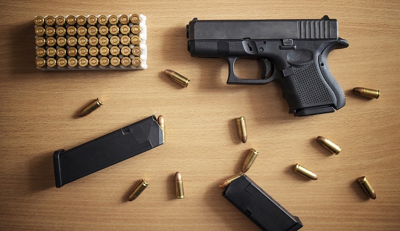 У калужанина нашли самодельный пистолет и патрон