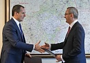 Владислав Шапша поздравил Вячеслава Гладкова с новым назначением 