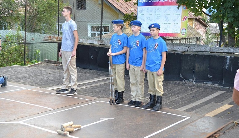 В Кондрове прошел региональный турнир по городошному спорту 