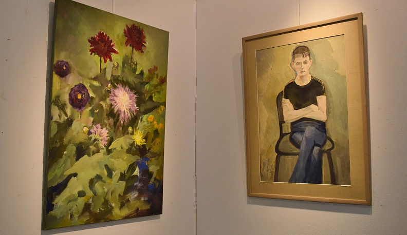 В Тарусе открылась выставка «Время в воздухе плывёт»