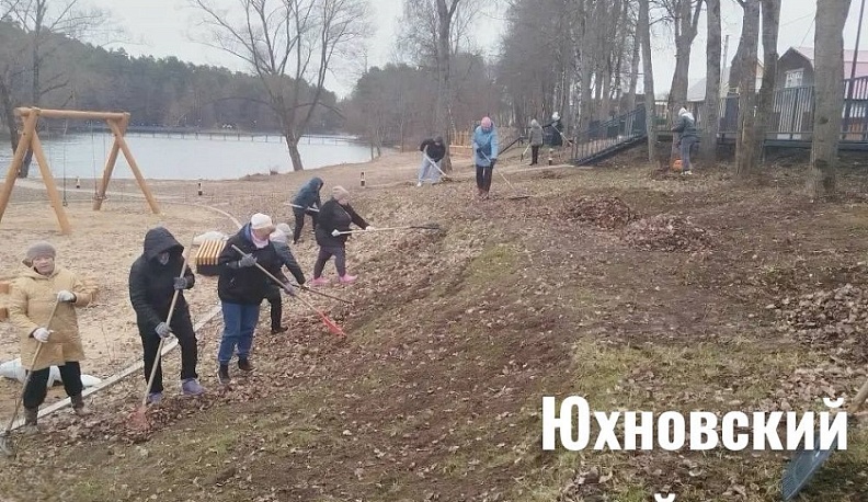 Весенние субботники прошли в Юхновском и Боровском округах