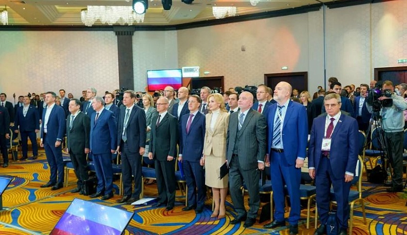 Анатолий Артамонов провел встречи со своими будущими подопечными – участниками конкурса «Лидеры России. Политика»