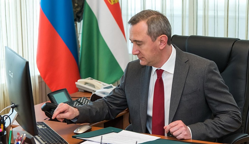 Владислав Шапша призвал коллег оглядеться вокруг