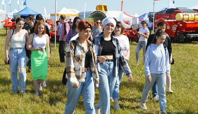 В Калужской области проходит региональный форум «Молодые аграрии»