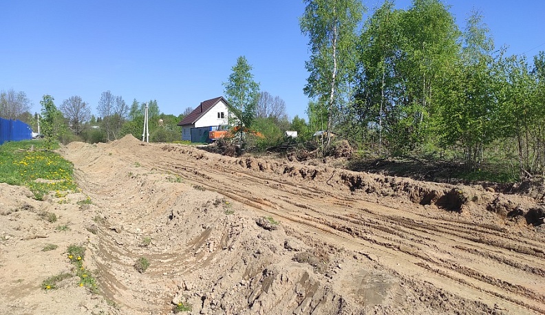 В Износках строят дорогу на новой улице