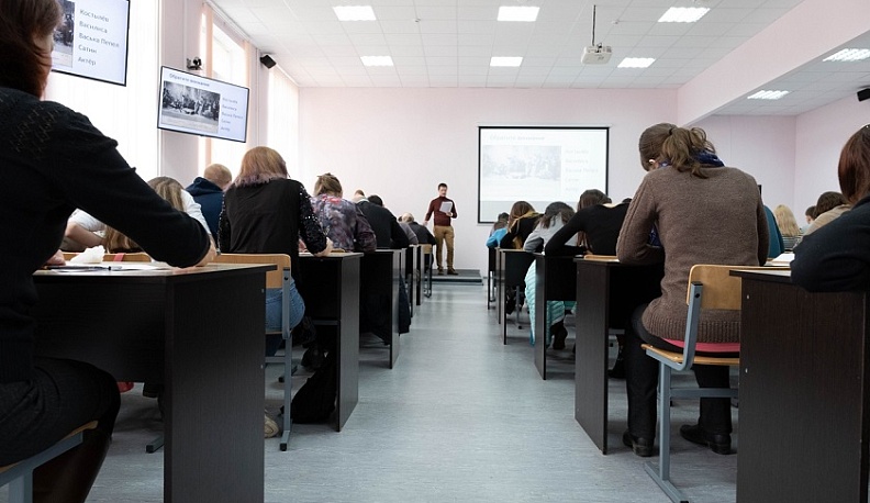 В Калуге определились тотальные диктаторы