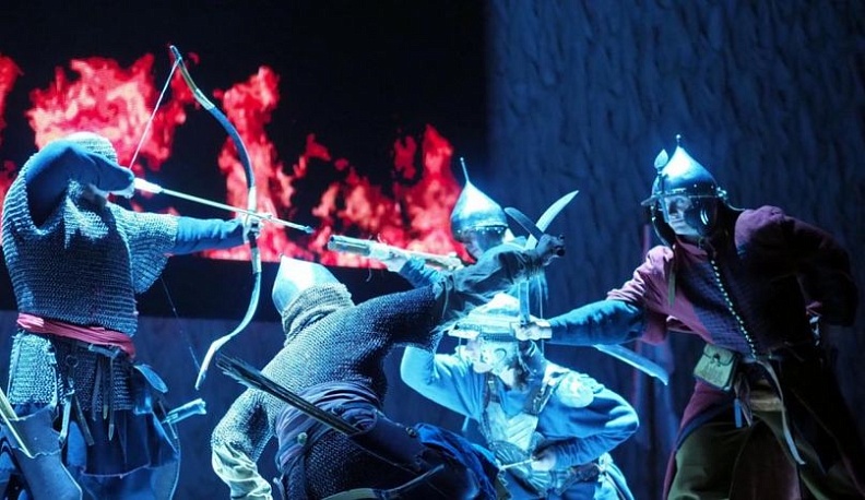 На сцене калужской филармонии отметили 538-ю годовщину победного окончания Великого стояния на Угре