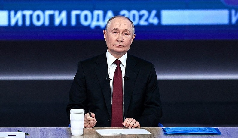 Владимир Путин рассказал о планах по восстановлению залитых мазутом пляжей Анапы