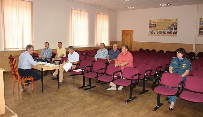 В Калуге ветераны МЧС обсудили планы работы на будущее